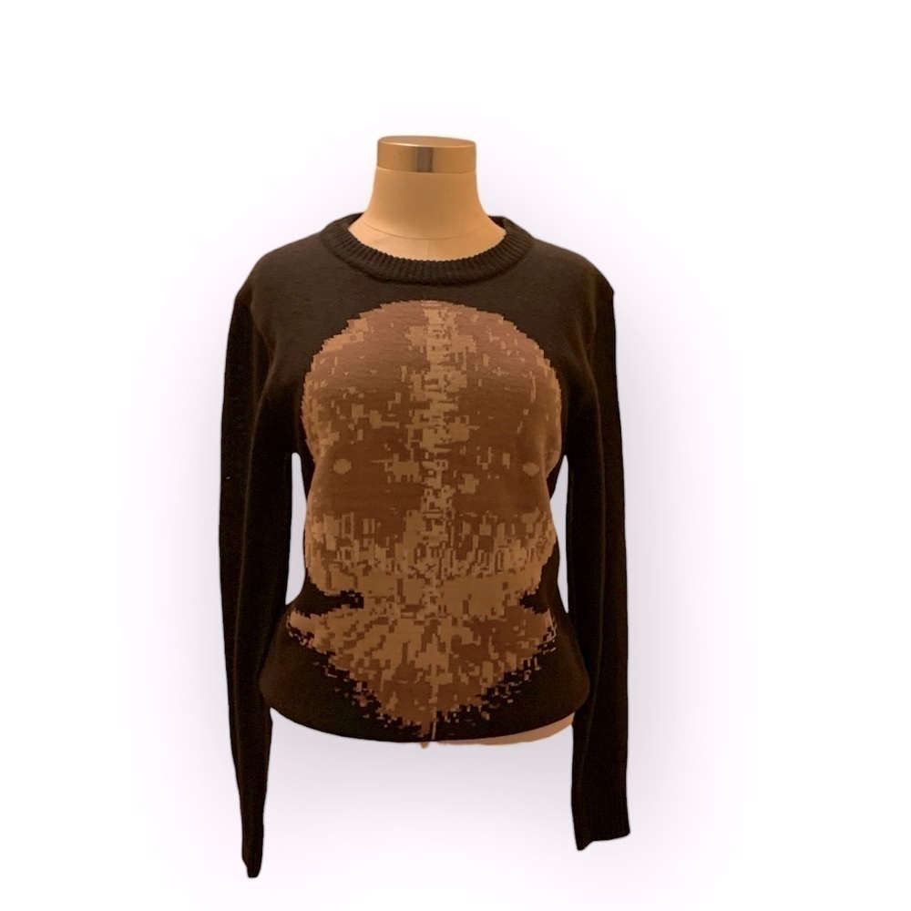 Dari sweater